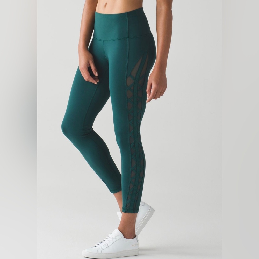 Size 4 lululemon high times pant (rhythm) deep teal